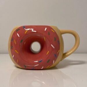 3D Donut Shaped Ceramic Mug with Sprinkles 14oz
